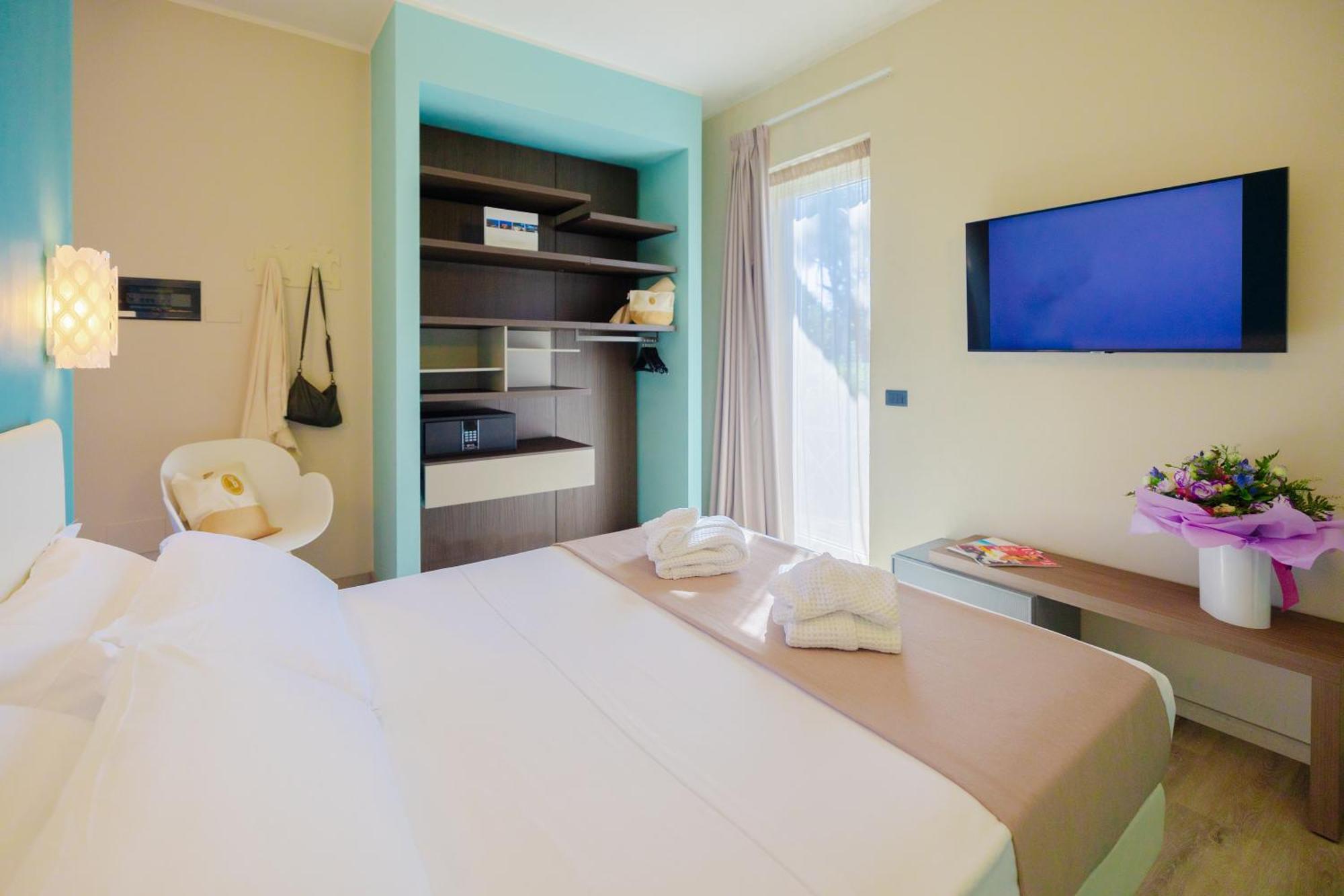 Tuscany Hotel Alle Dune Марина-ди- Кастаньето Экстерьер фото